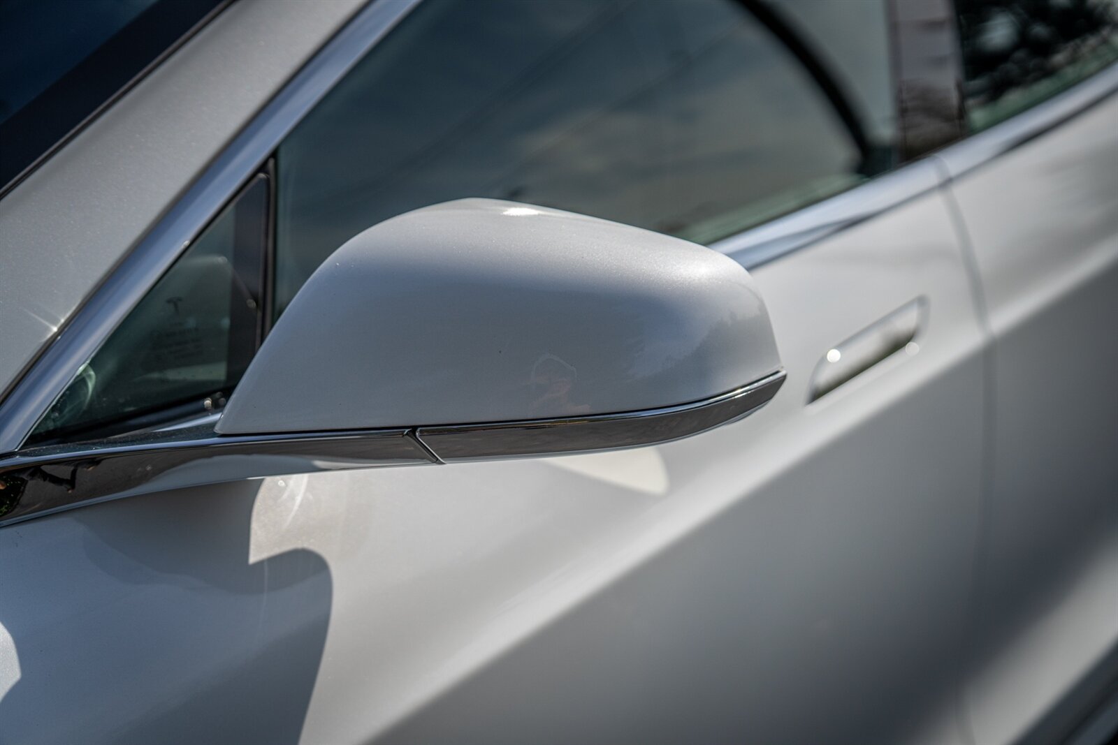 2019 Tesla Model S 100D   - Photo 8 - Renton, WA 98057