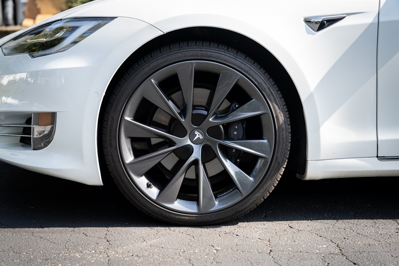 2019 Tesla Model S 100D   - Photo 19 - Renton, WA 98057