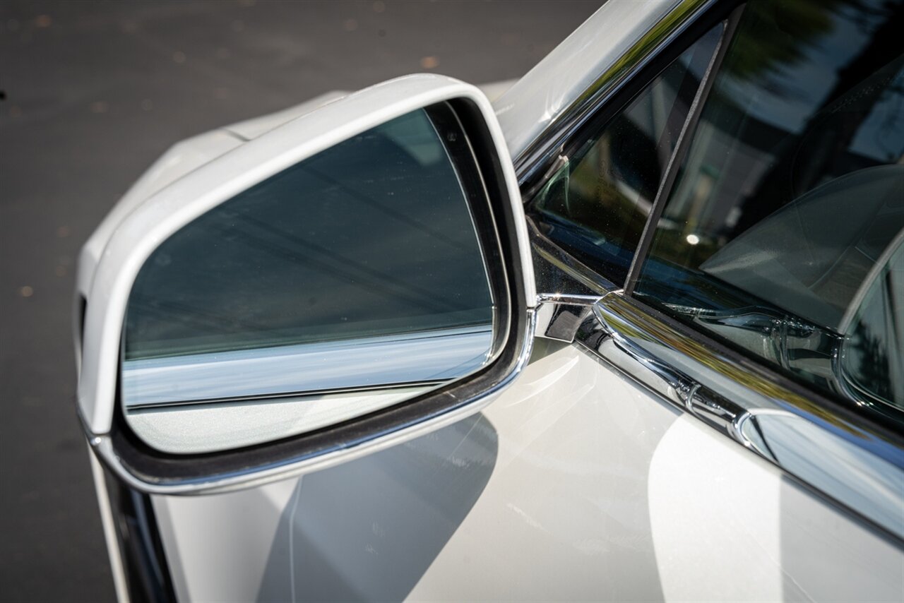 2019 Tesla Model S 100D   - Photo 9 - Renton, WA 98057