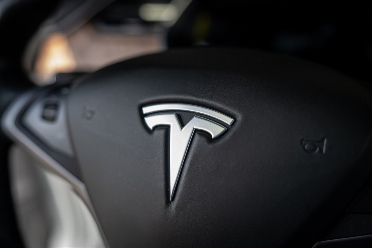 2019 Tesla Model S 100D   - Photo 32 - Renton, WA 98057