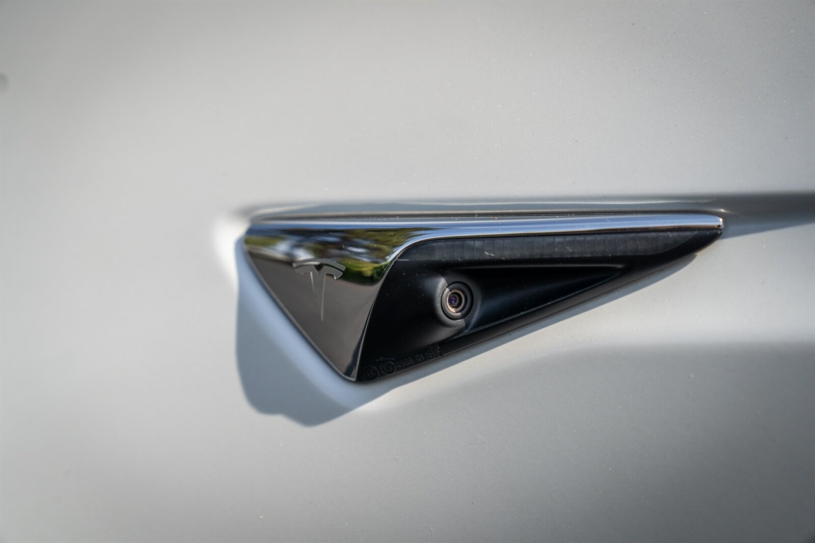 2019 Tesla Model S 100D   - Photo 7 - Renton, WA 98057