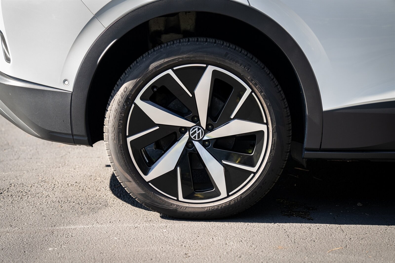 2023 Volkswagen ID.4 Pro S   - Photo 20 - Renton, WA 98057