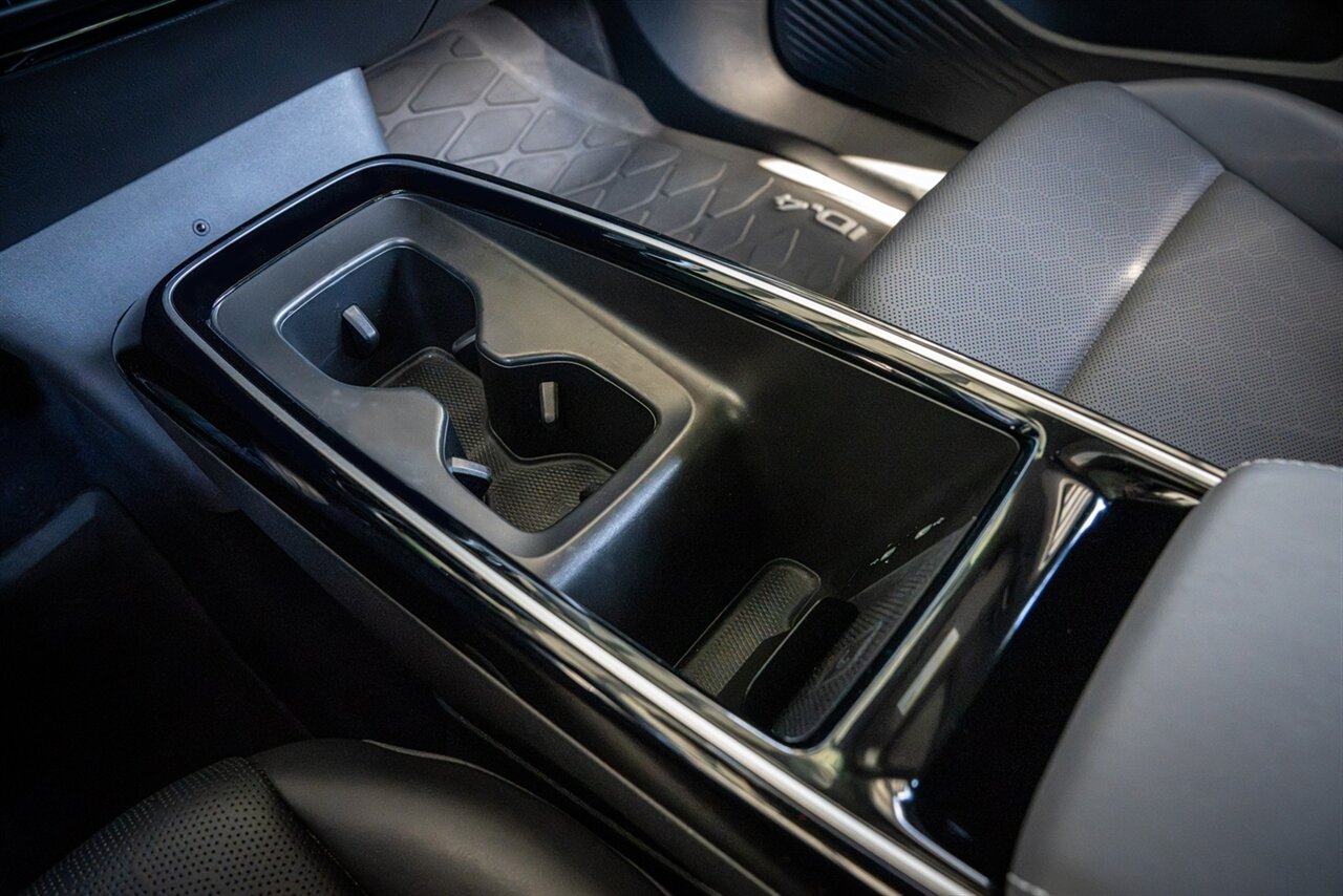2023 Volkswagen ID.4 Pro S   - Photo 40 - Renton, WA 98057