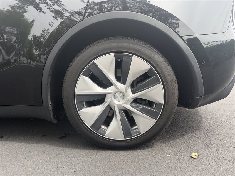 2021 Tesla Model Y Long Range   - Photo 21 - Renton, WA 98057
