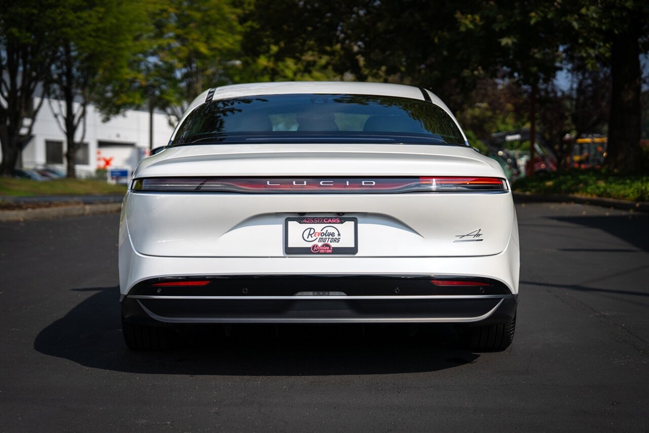 2025 Lucid Air Touring   - Photo 9 - Renton, WA 98057