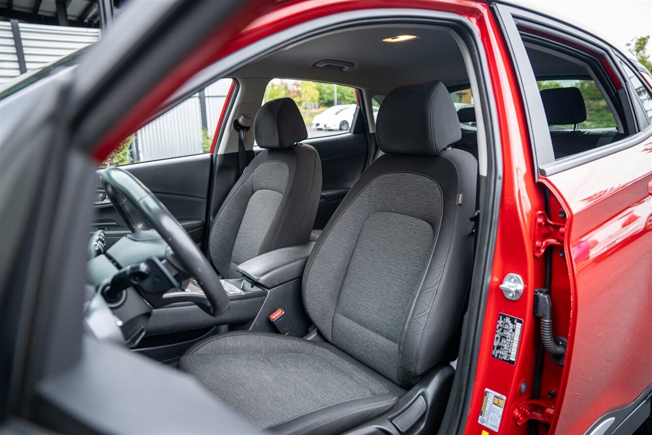2021 Hyundai KONA Electric SEL   - Photo 24 - Renton, WA 98057