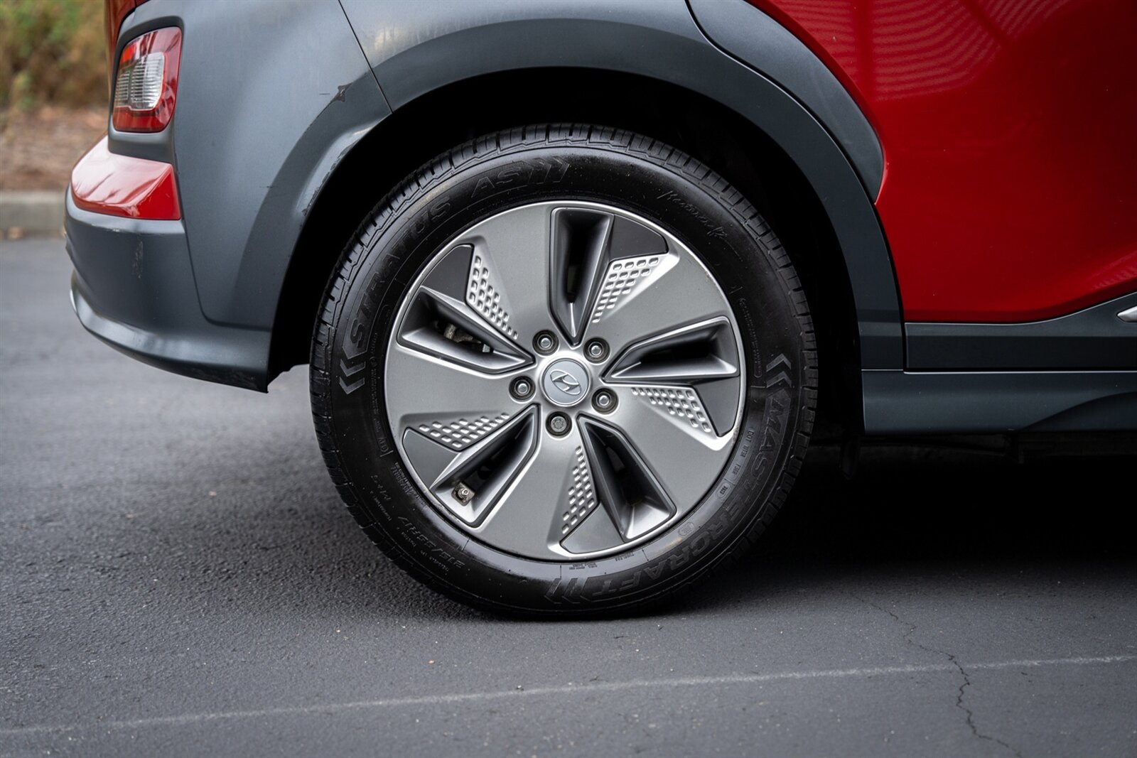 2021 Hyundai KONA Electric SEL   - Photo 20 - Renton, WA 98057
