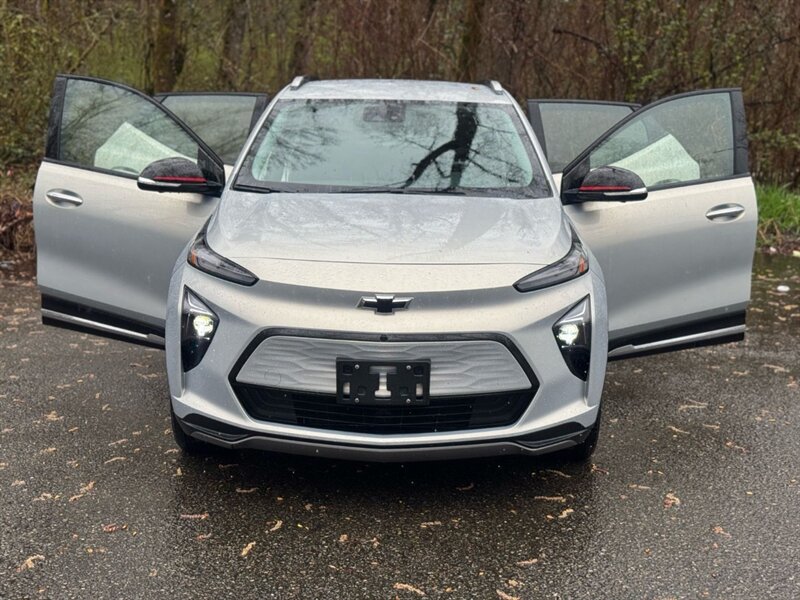 2023 Chevrolet Bolt EUV Premier   - Photo 2 - Renton, WA 98057