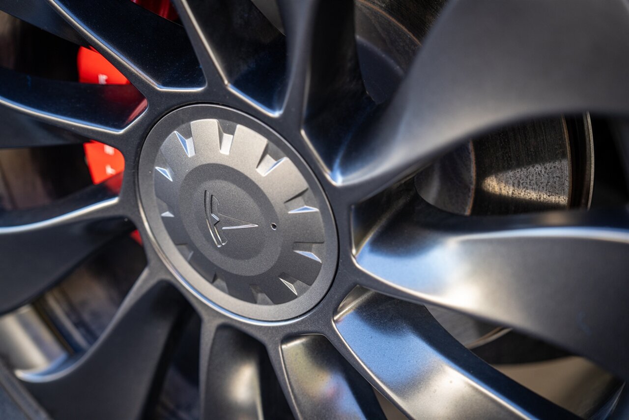 2022 Tesla Model Y Performance   - Photo 14 - Renton, WA 98057