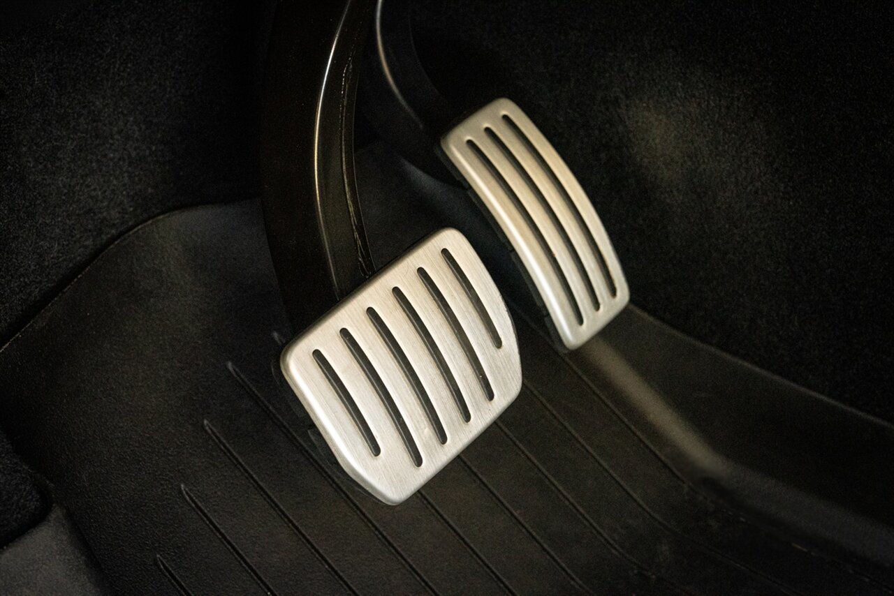 2022 Tesla Model Y Performance   - Photo 40 - Renton, WA 98057