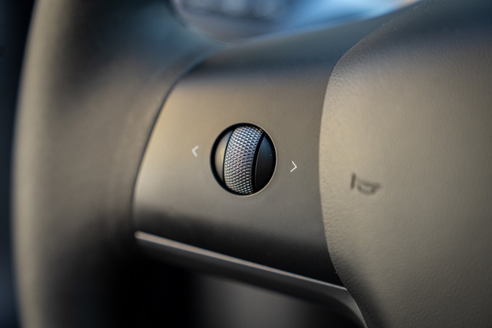 2022 Tesla Model Y Performance   - Photo 34 - Renton, WA 98057