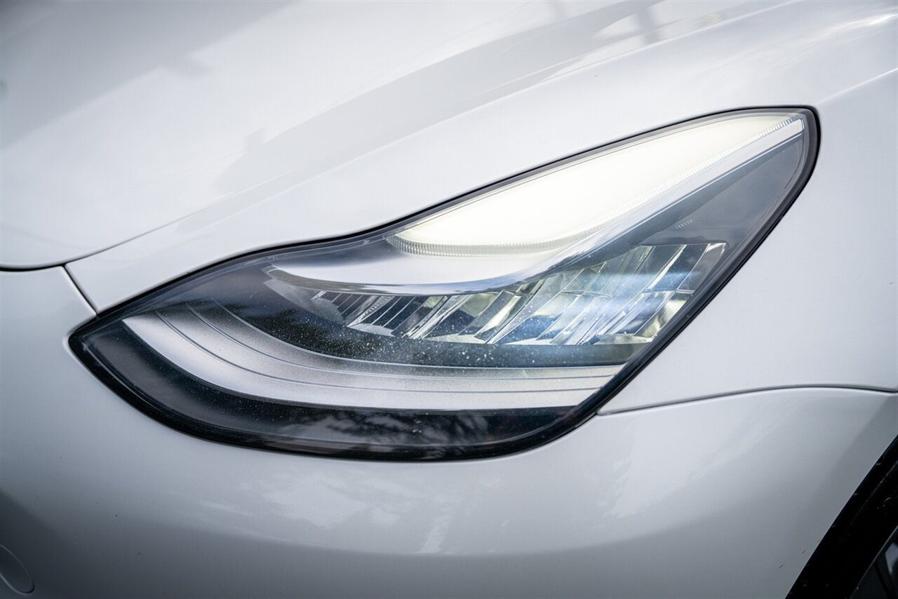 2020 Tesla Model 3 Standard Range Plus   - Photo 4 - Renton, WA 98057