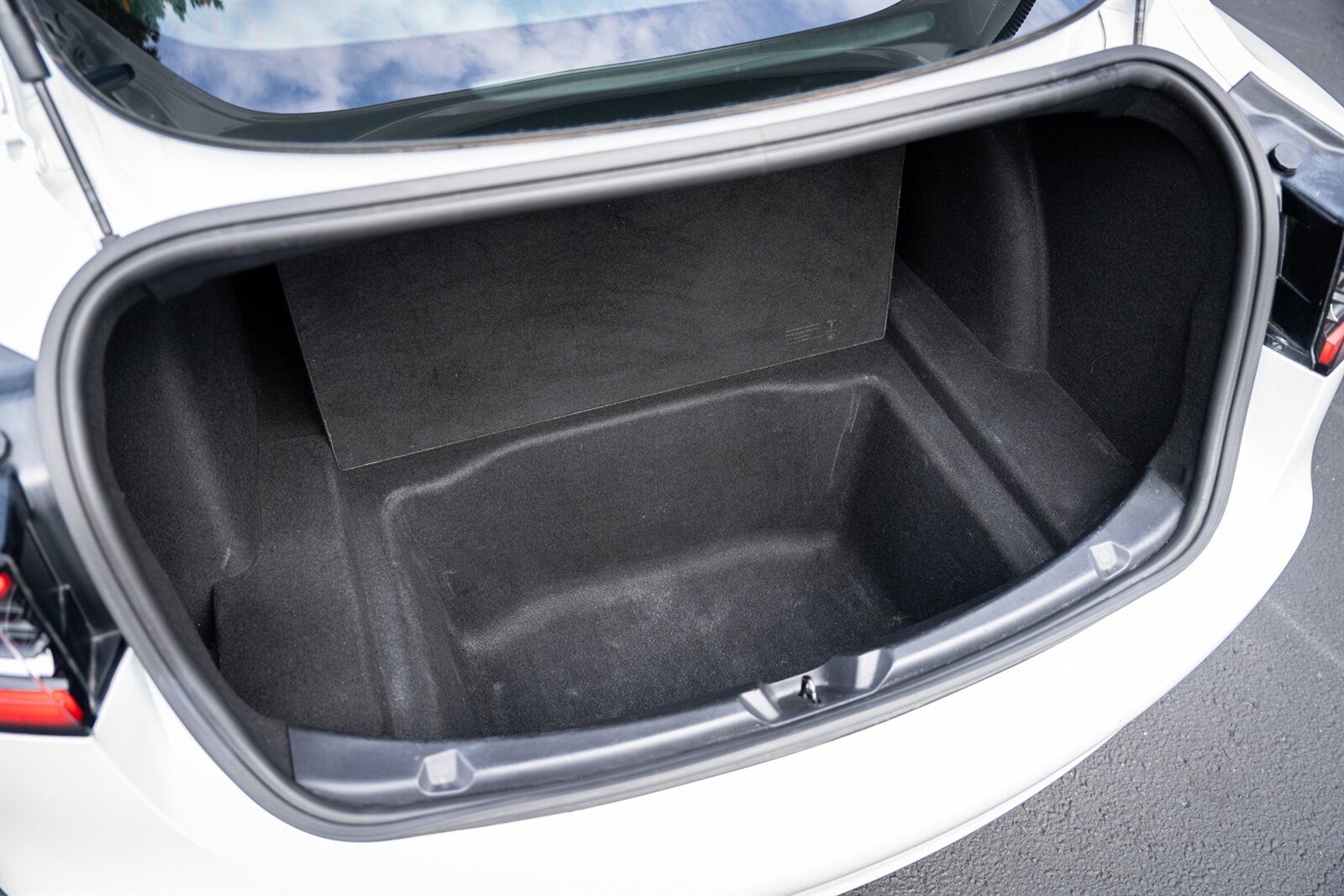 2020 Tesla Model 3 Standard Range Plus   - Photo 16 - Renton, WA 98057