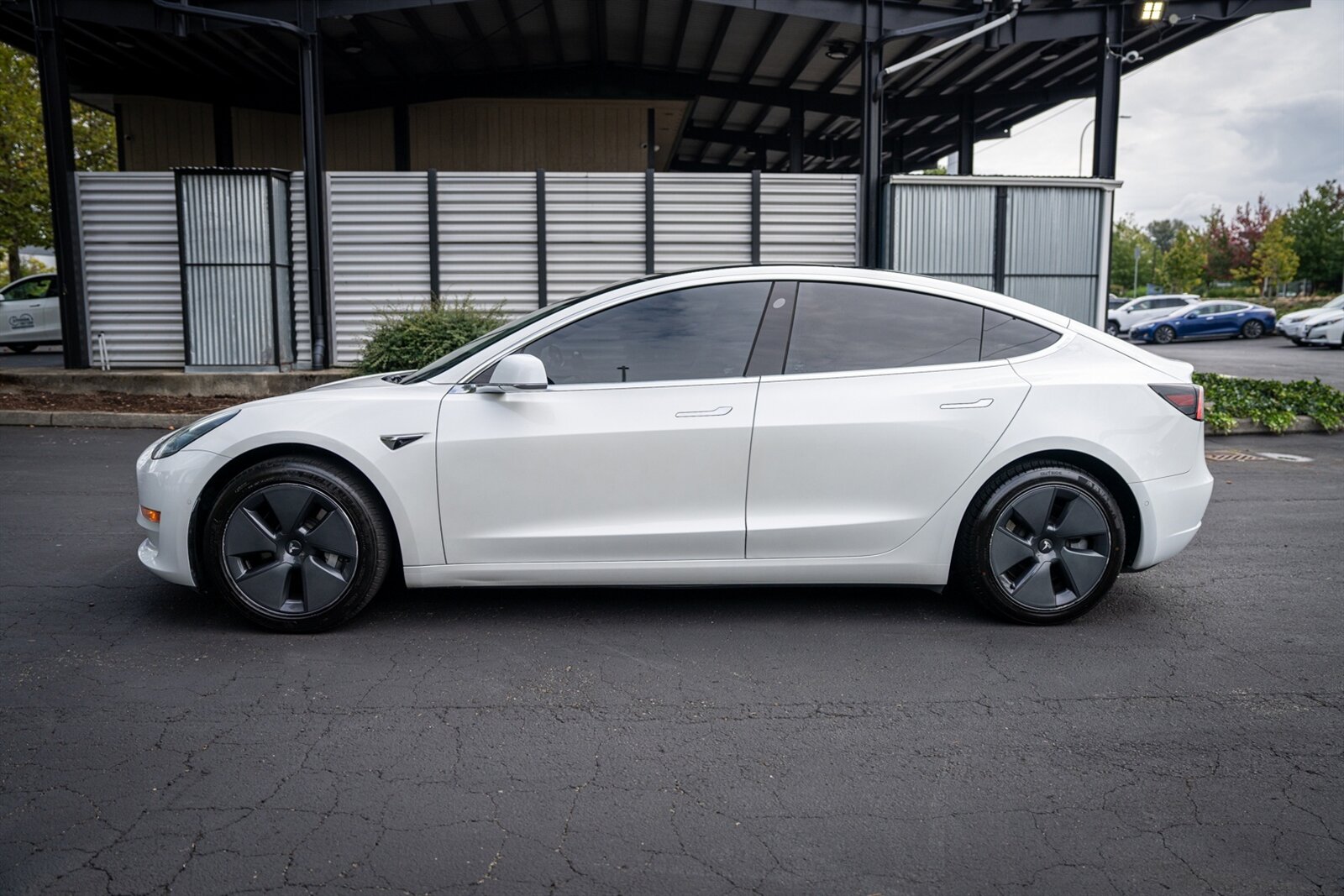 2020 Tesla Model 3 Standard Range Plus   - Photo 7 - Renton, WA 98057