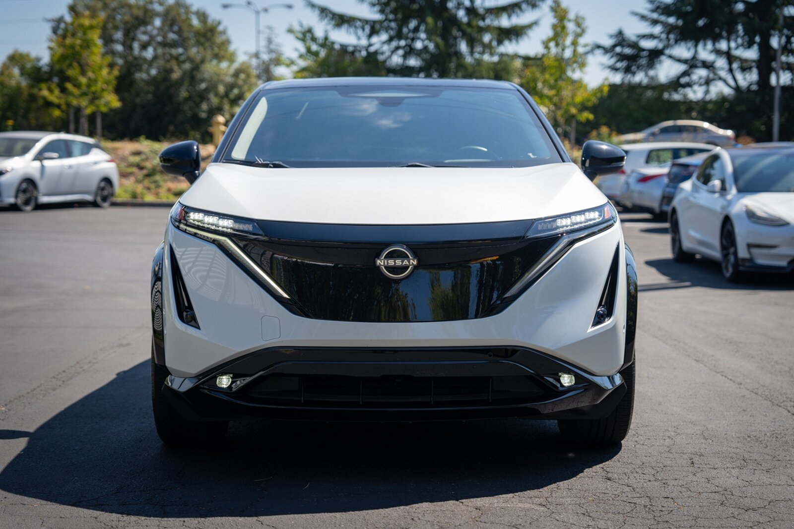 2024 Nissan Ariya Platinum+ e-4ORCE   - Photo 2 - Renton, WA 98057