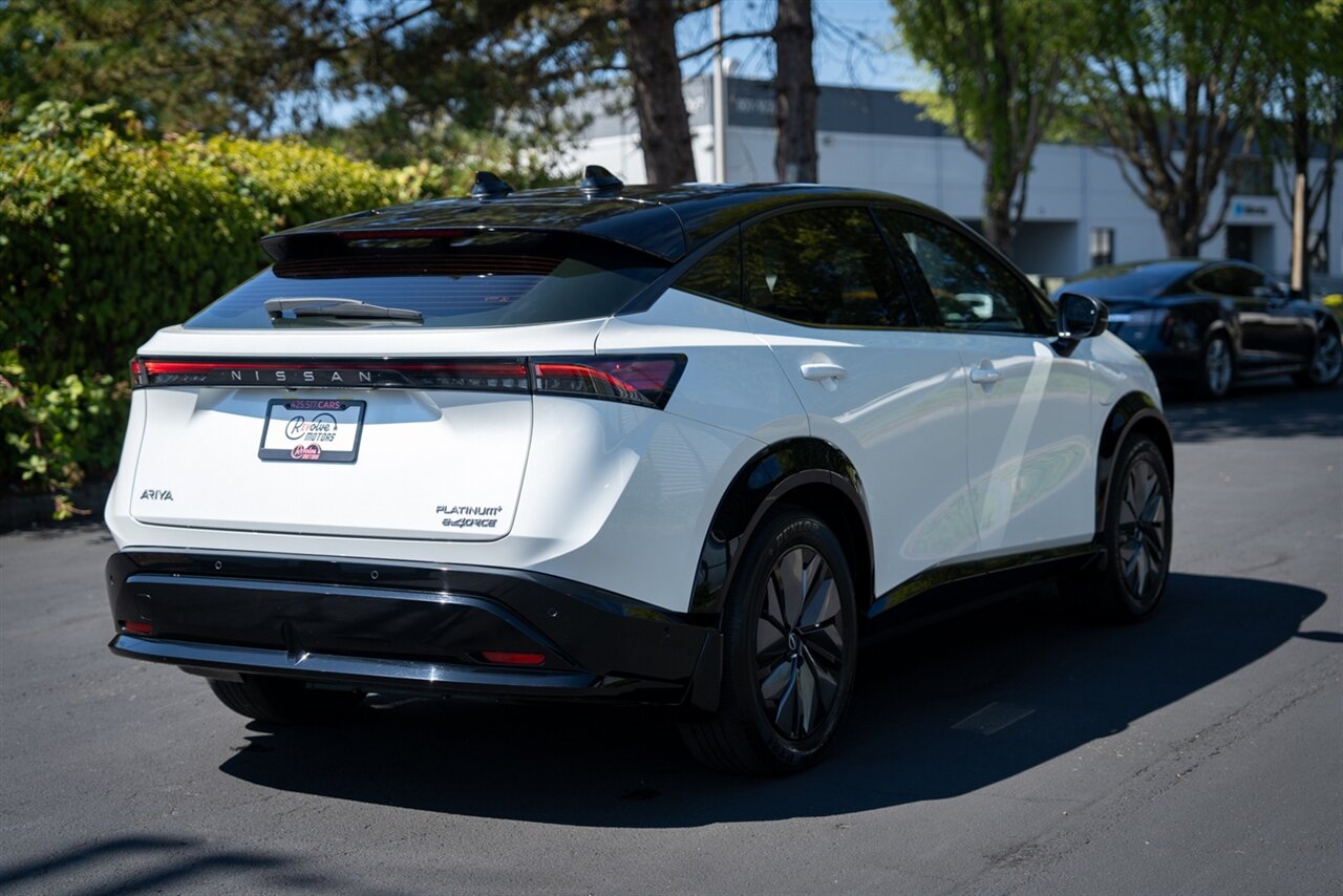 2024 Nissan Ariya Platinum+ e-4ORCE   - Photo 11 - Renton, WA 98057