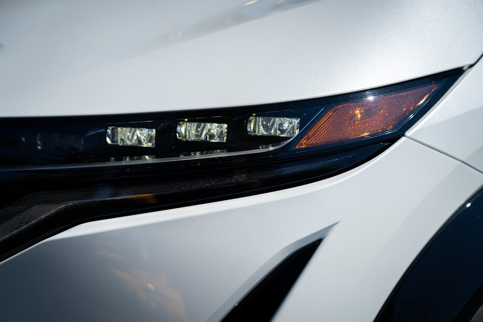 2024 Nissan Ariya Platinum+ e-4ORCE   - Photo 4 - Renton, WA 98057
