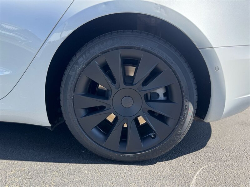 2019 Tesla Model 3 Standard Range Plus   - Photo 18 - Renton, WA 98057