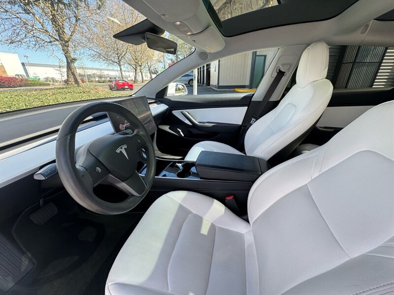 2019 Tesla Model 3 Standard Range Plus   - Photo 13 - Renton, WA 98057