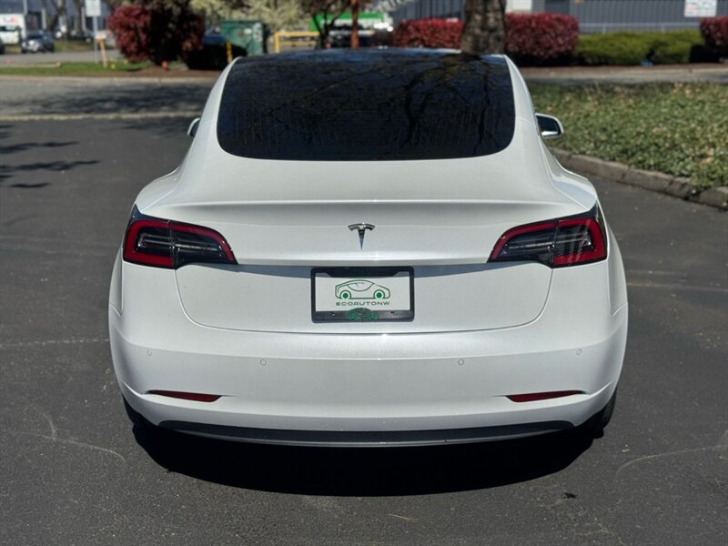2019 Tesla Model 3 Standard Range Plus   - Photo 8 - Renton, WA 98057
