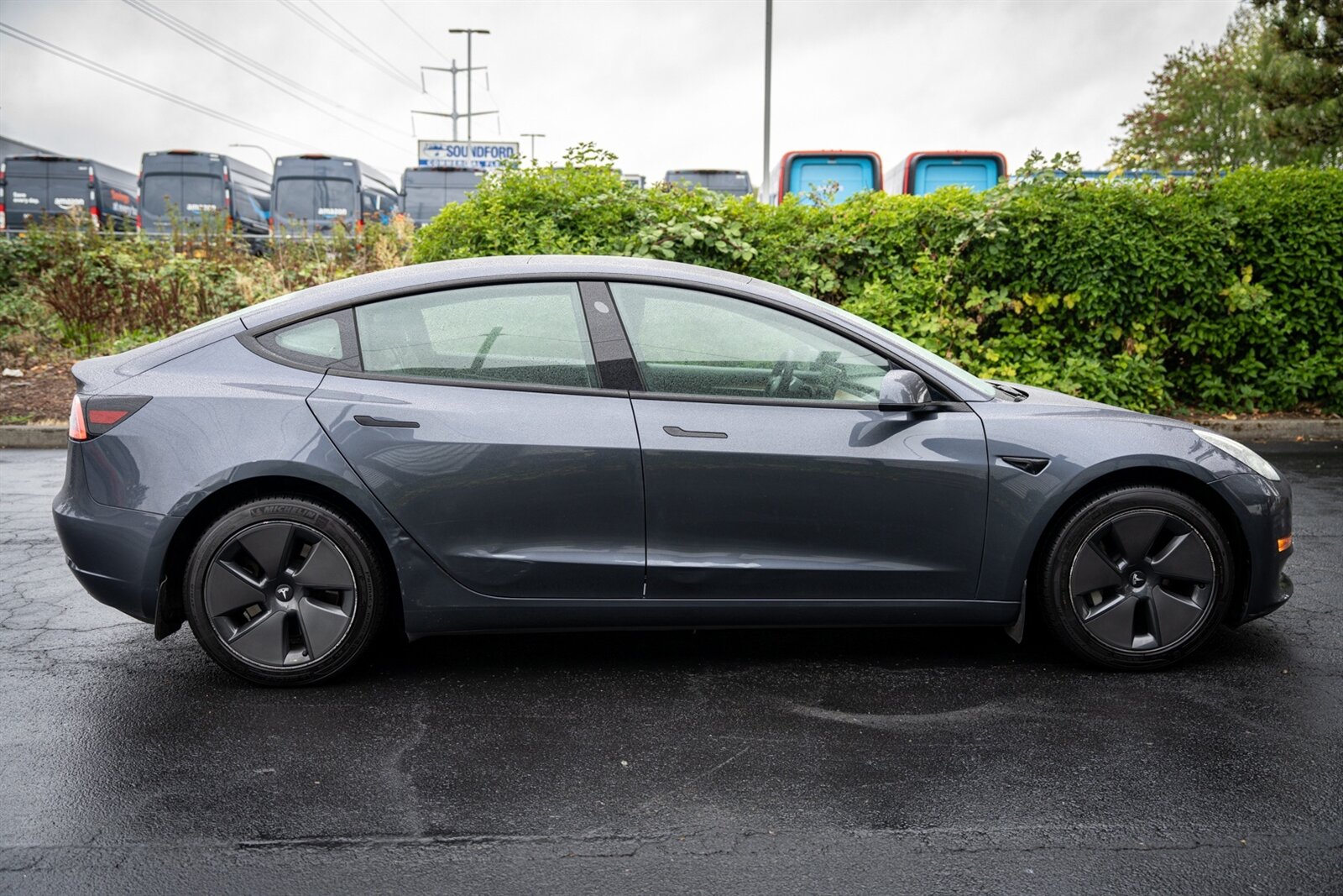 2023 Tesla Model 3   - Photo 11 - Renton, WA 98057