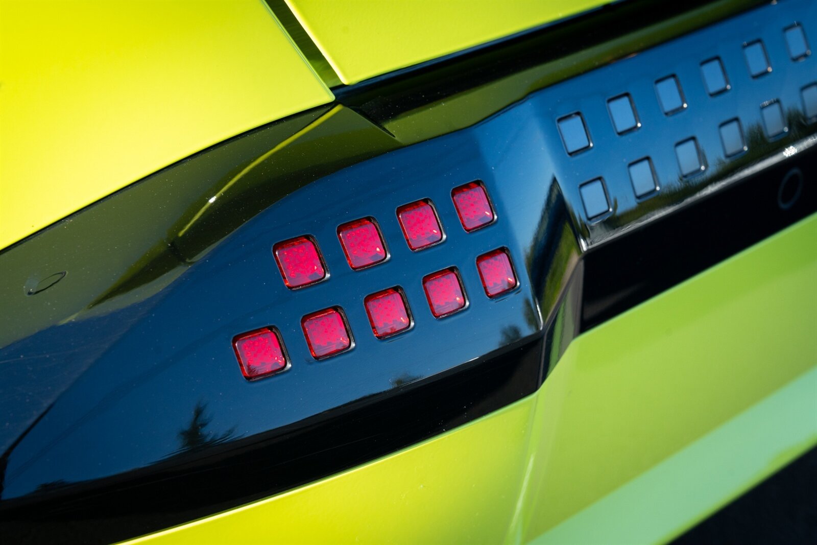 2024 Hyundai KONA Electric Limited   - Photo 16 - Renton, WA 98057