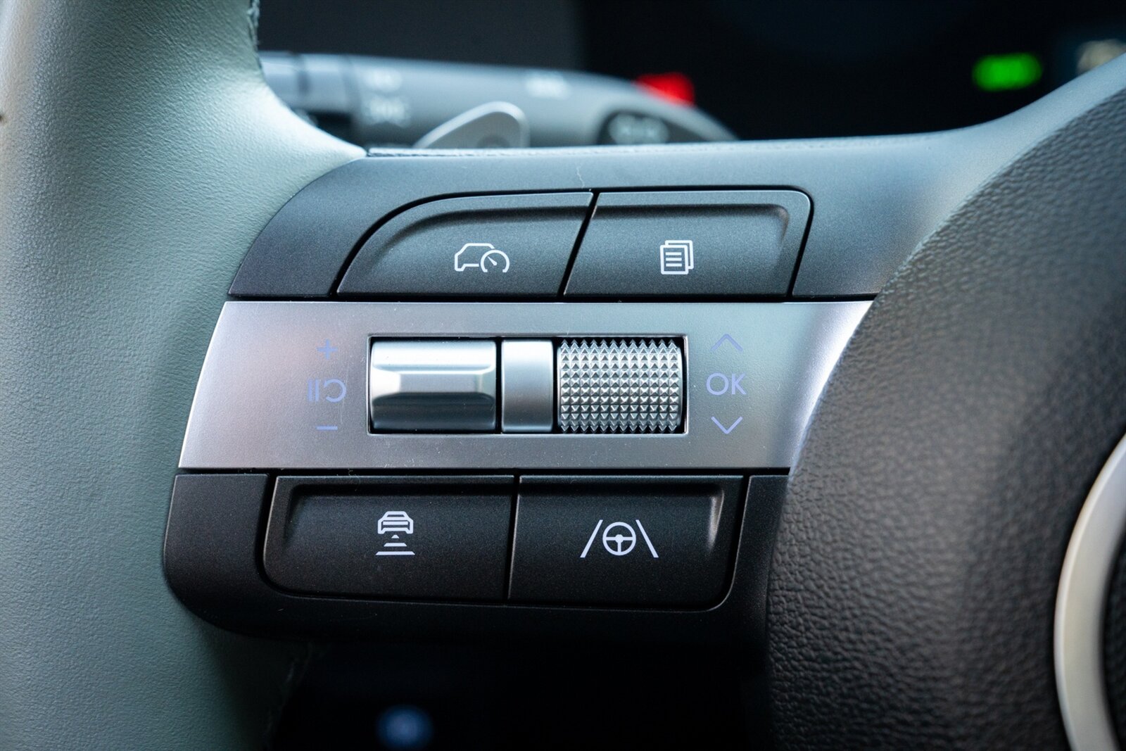 2024 Hyundai KONA Electric Limited   - Photo 28 - Renton, WA 98057