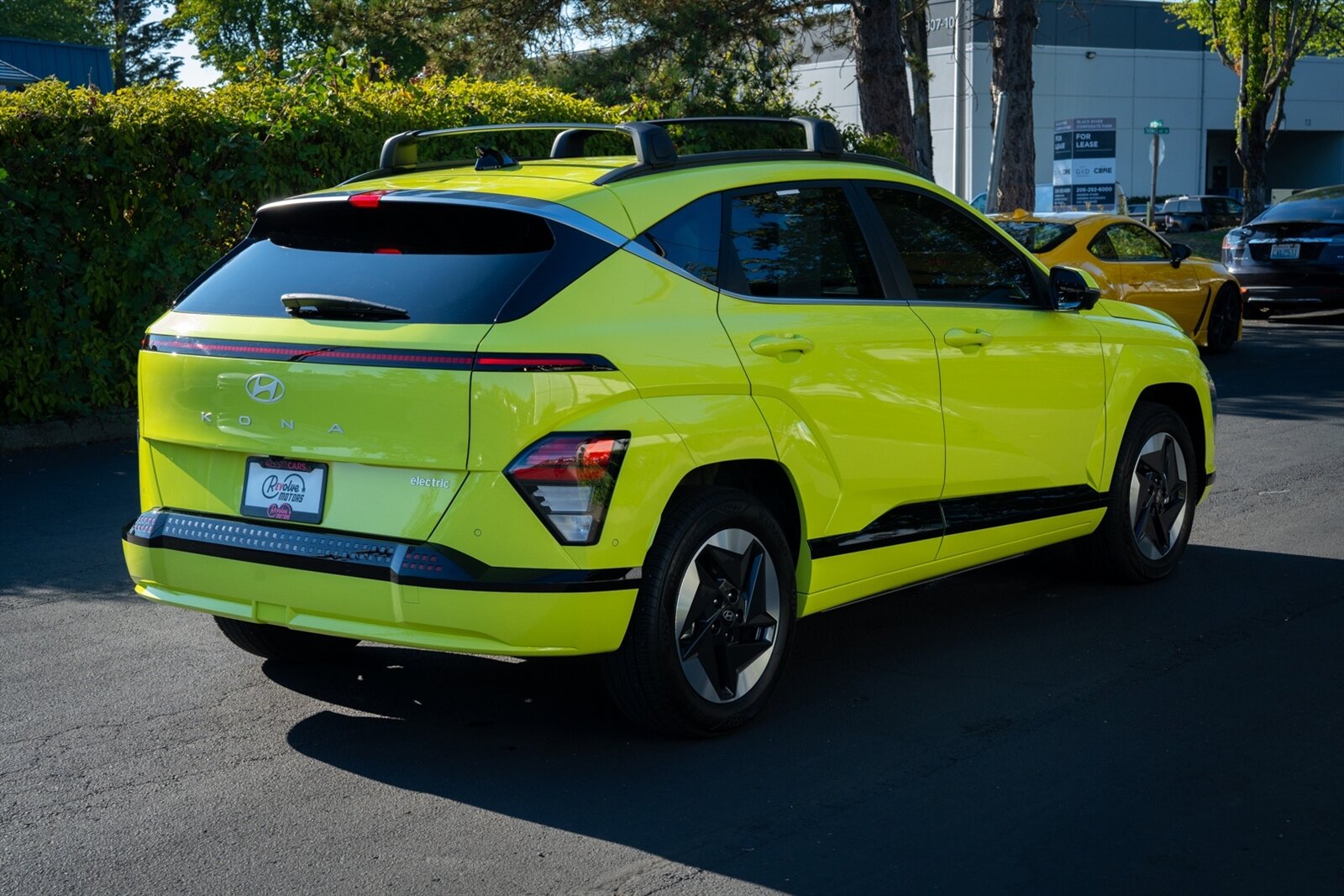 2024 Hyundai KONA Electric Limited   - Photo 9 - Renton, WA 98057