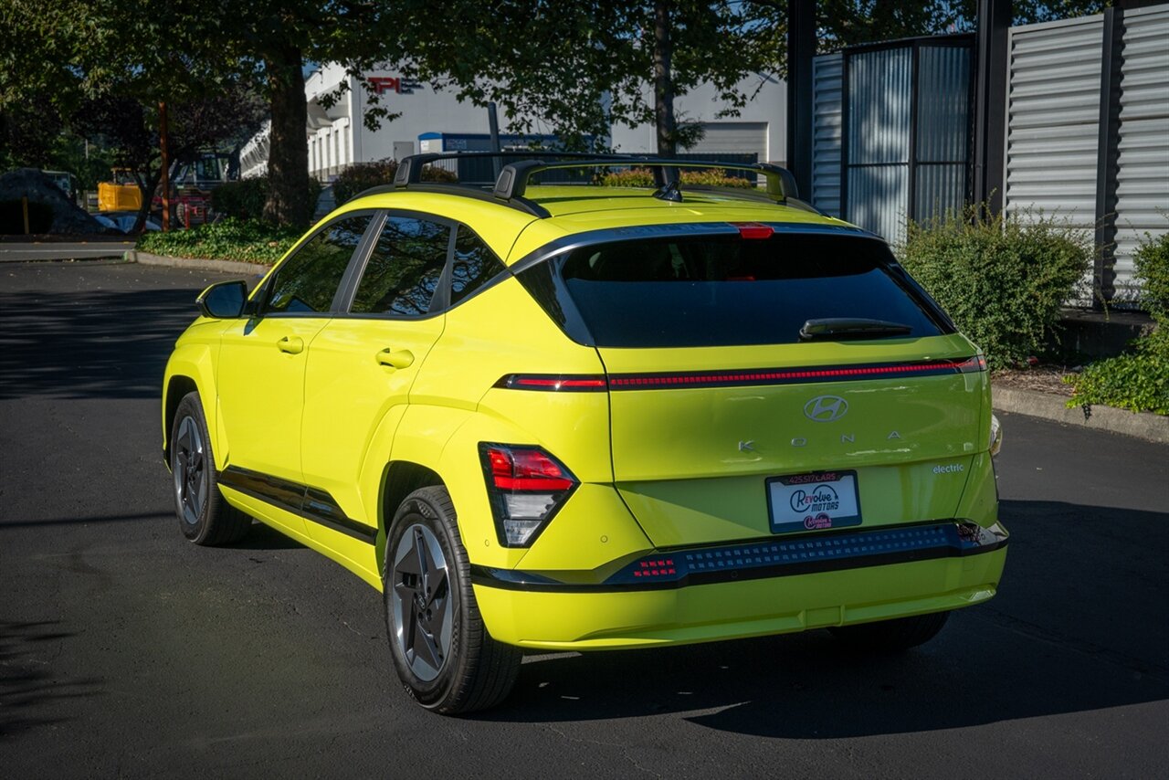 2024 Hyundai KONA Electric Limited   - Photo 7 - Renton, WA 98057