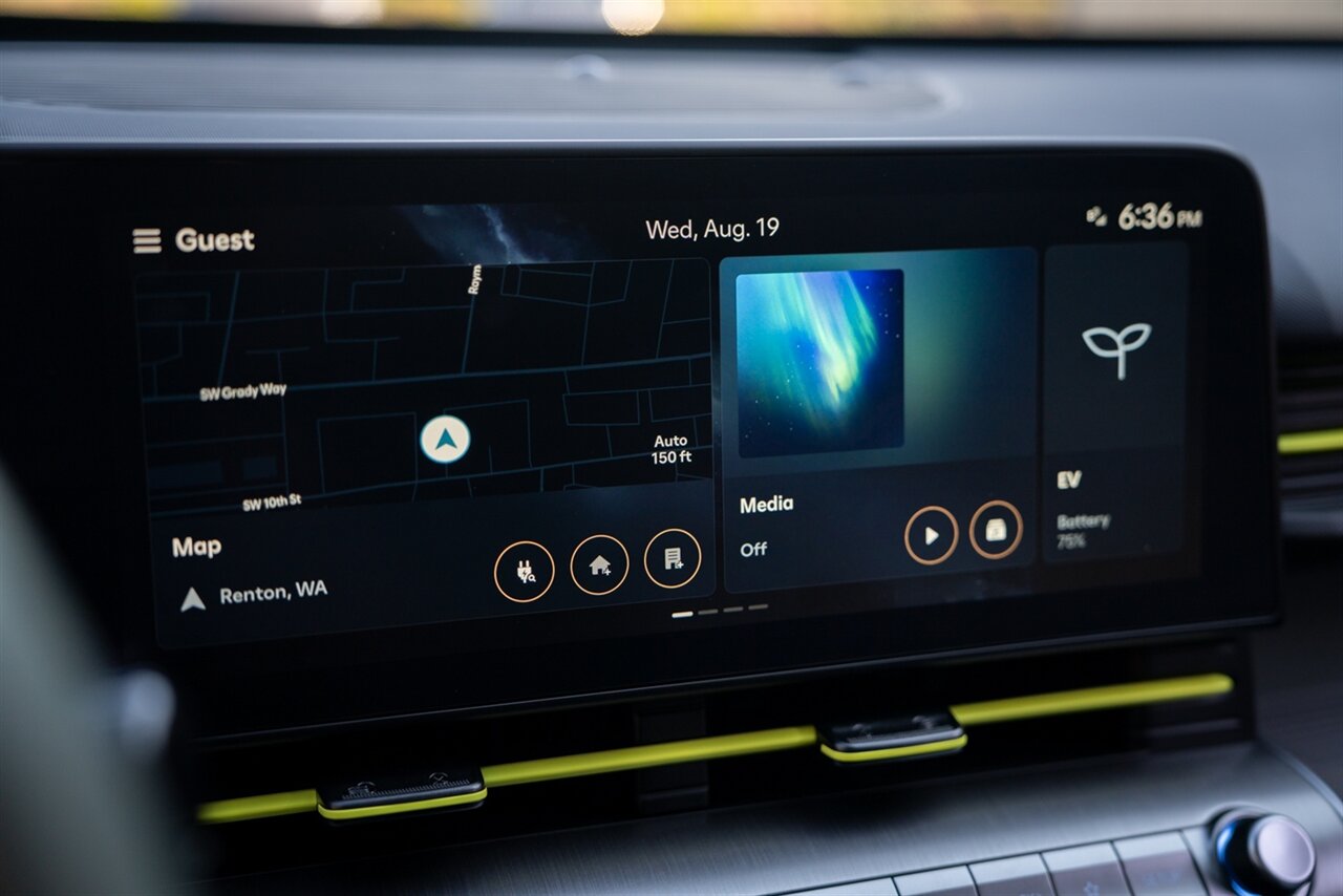 2024 Hyundai KONA Electric Limited   - Photo 33 - Renton, WA 98057
