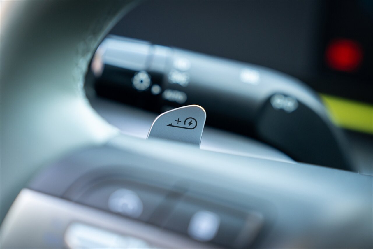2024 Hyundai KONA Electric Limited   - Photo 30 - Renton, WA 98057