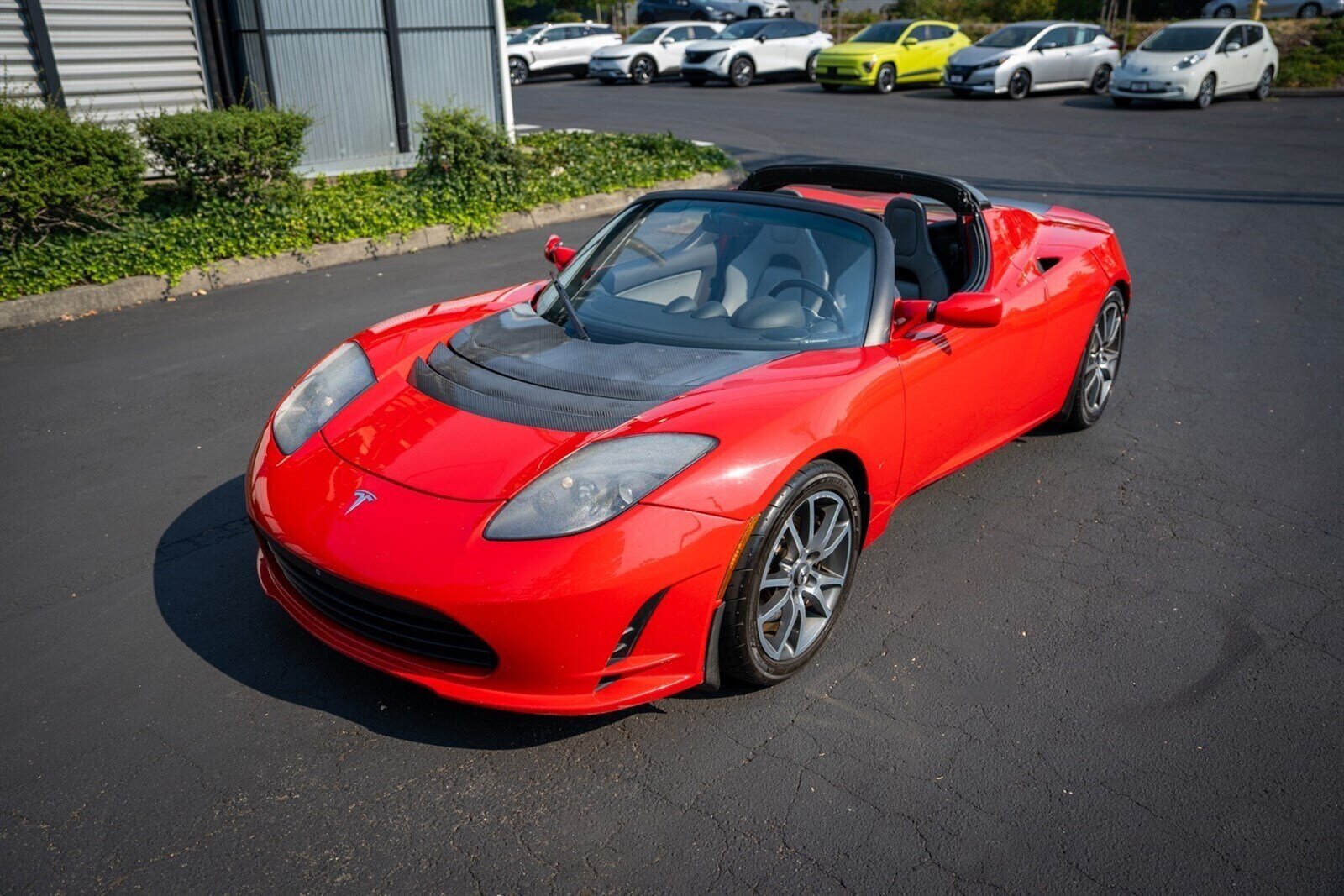 2010 Tesla Roadster   - Photo 2 - Renton, WA 98057