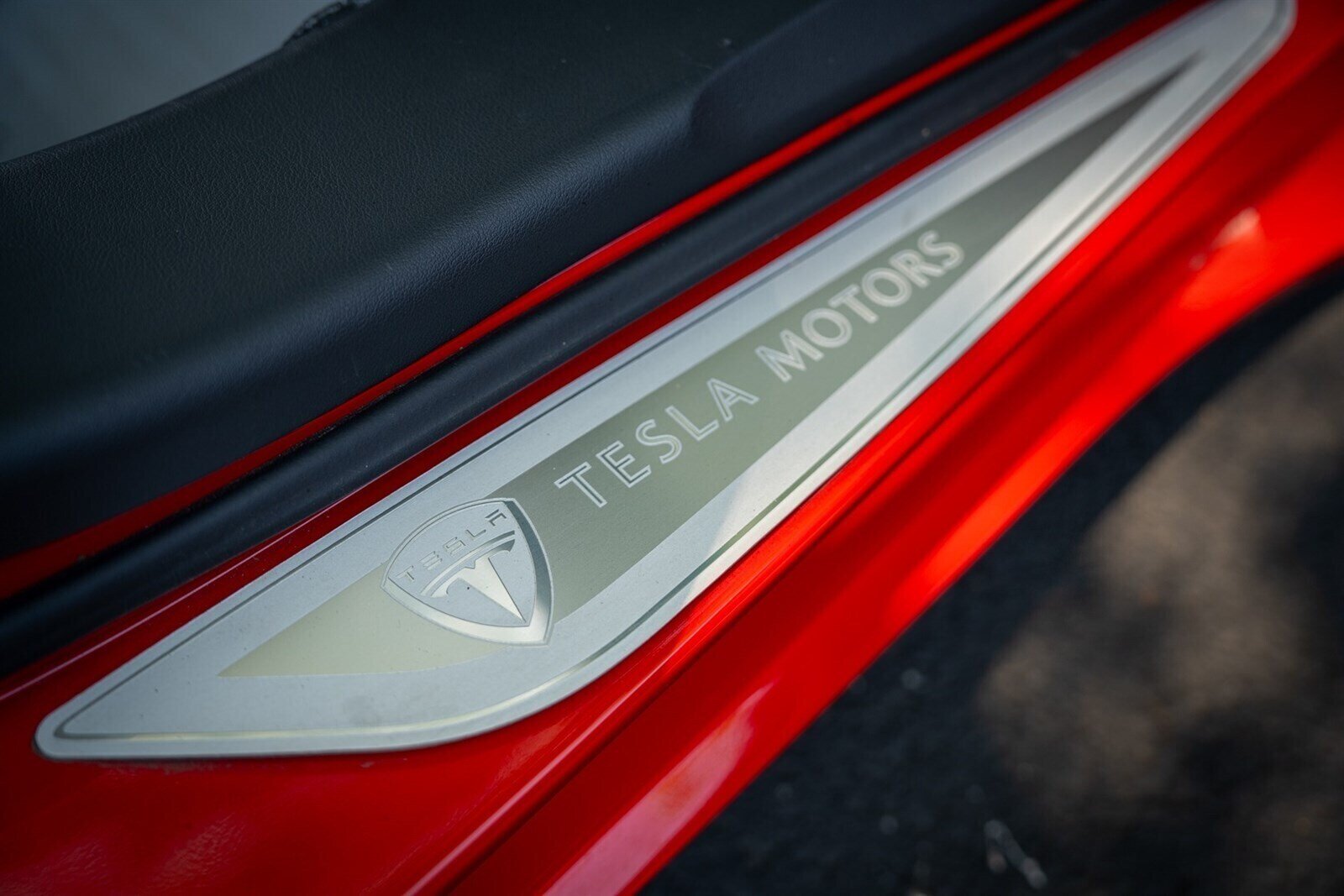 2010 Tesla Roadster   - Photo 36 - Renton, WA 98057