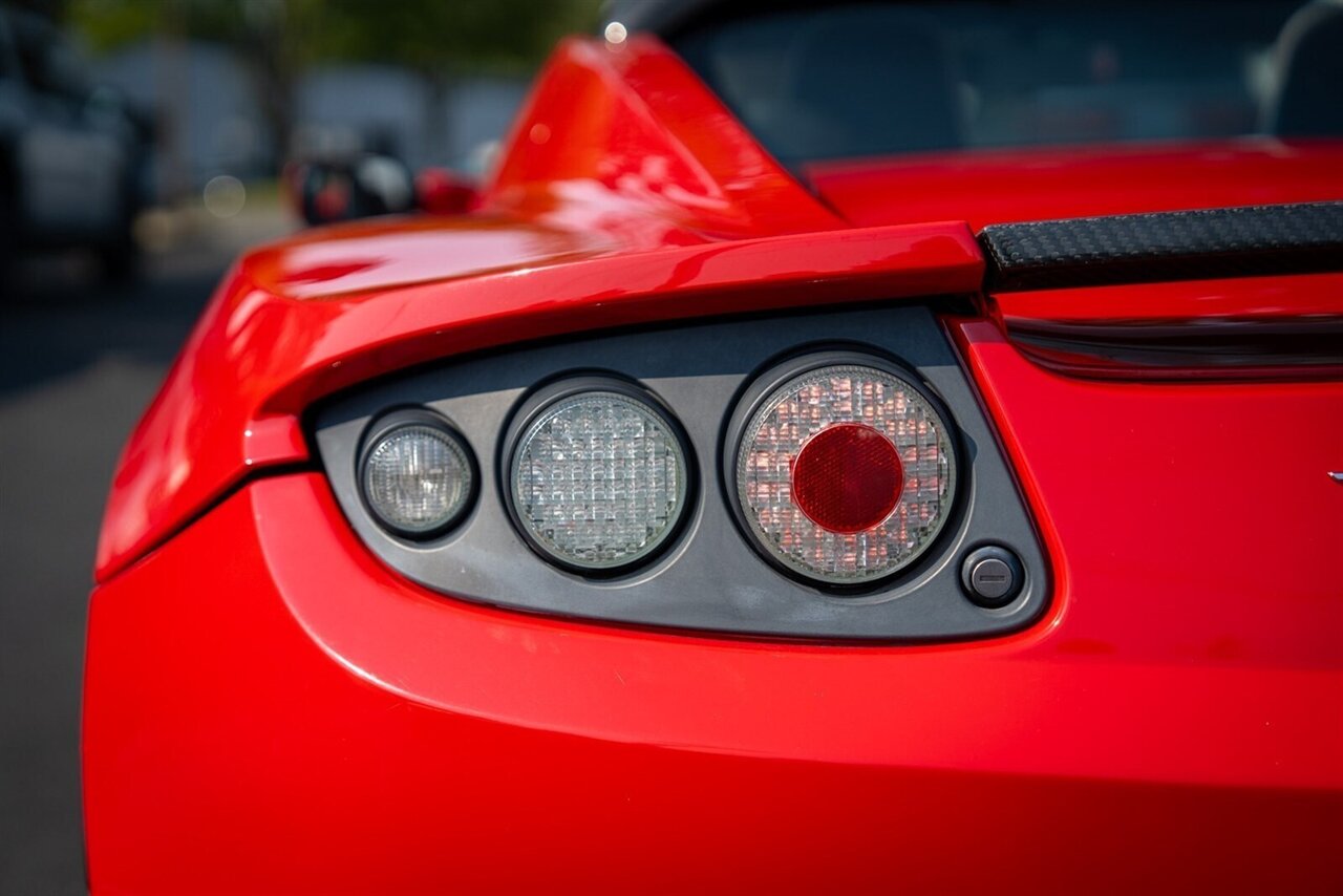 2010 Tesla Roadster   - Photo 18 - Renton, WA 98057
