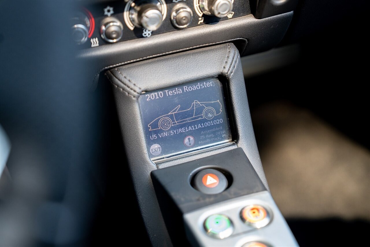 2010 Tesla Roadster   - Photo 53 - Renton, WA 98057