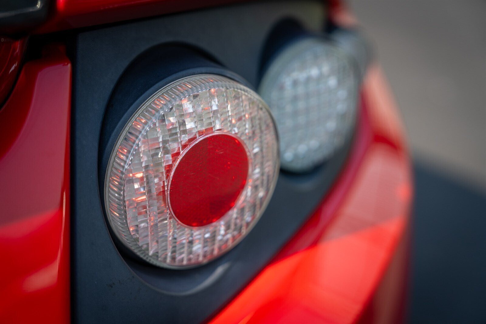 2010 Tesla Roadster   - Photo 32 - Renton, WA 98057