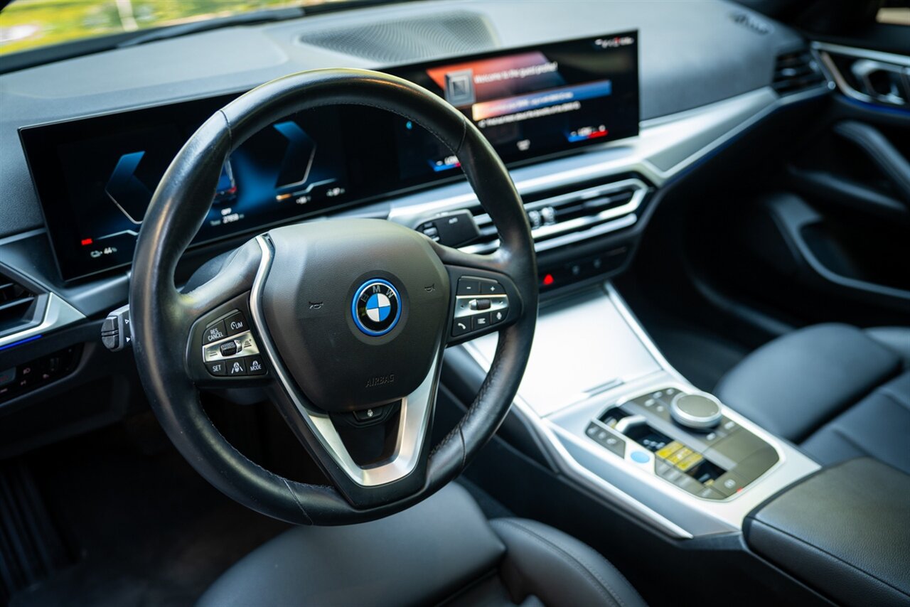 2023 BMW i4 eDrive35 Gran Coupe   - Photo 25 - Renton, WA 98057