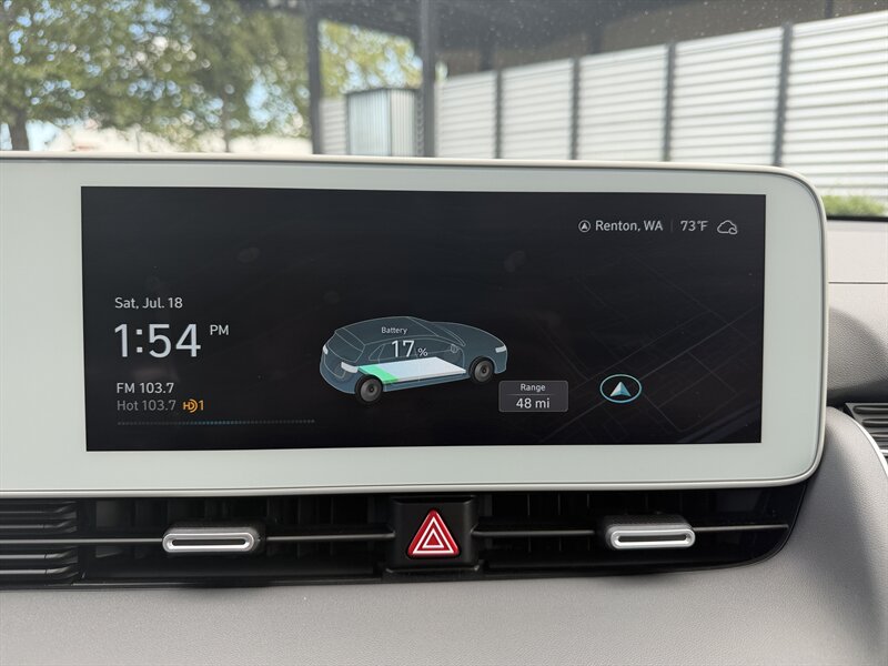 2023 Hyundai IONIQ 5 Limited   - Photo 15 - Renton, WA 98057