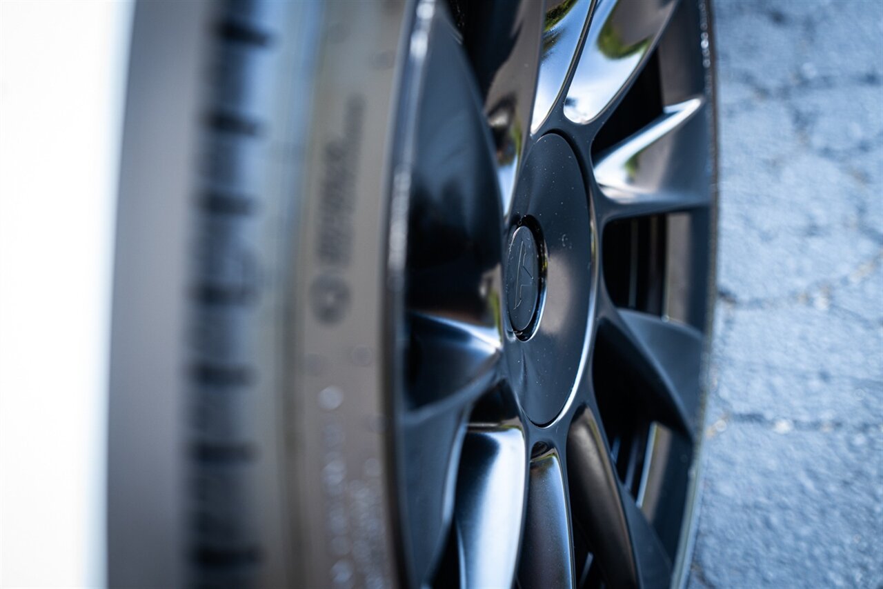 2021 Tesla Model Y Long Range   - Photo 5 - Renton, WA 98057