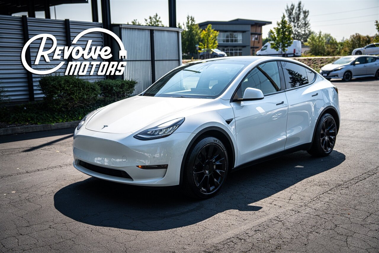 2021 Tesla Model Y Long Range   - Photo 1 - Renton, WA 98057