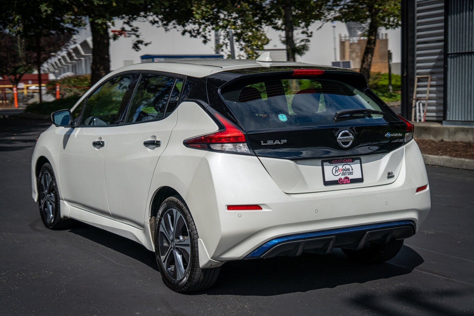 2021 Nissan LEAF SL PLUS   - Photo 8 - Renton, WA 98057