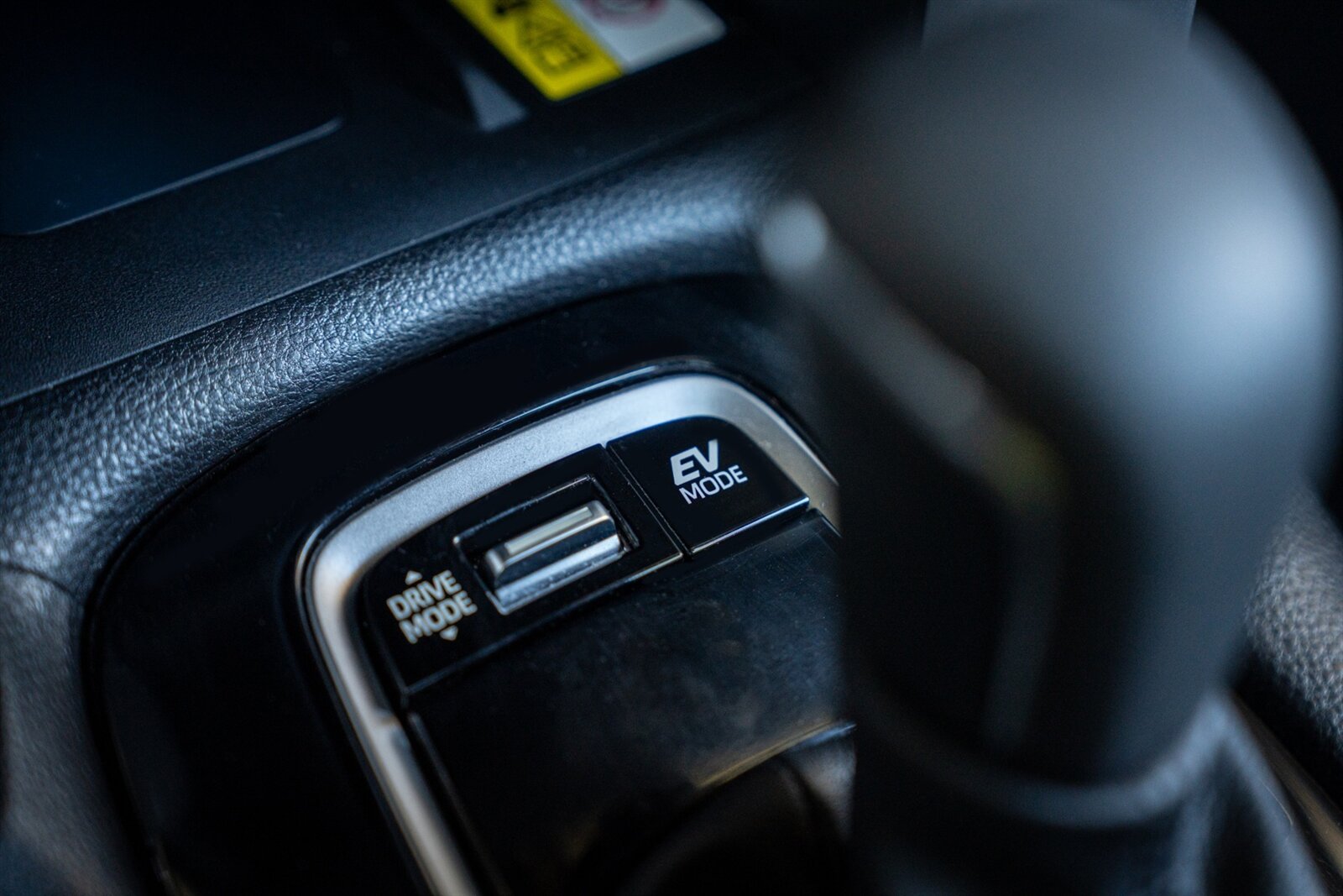 2023 Toyota Corolla Cross Hybrid XSE   - Photo 40 - Renton, WA 98057