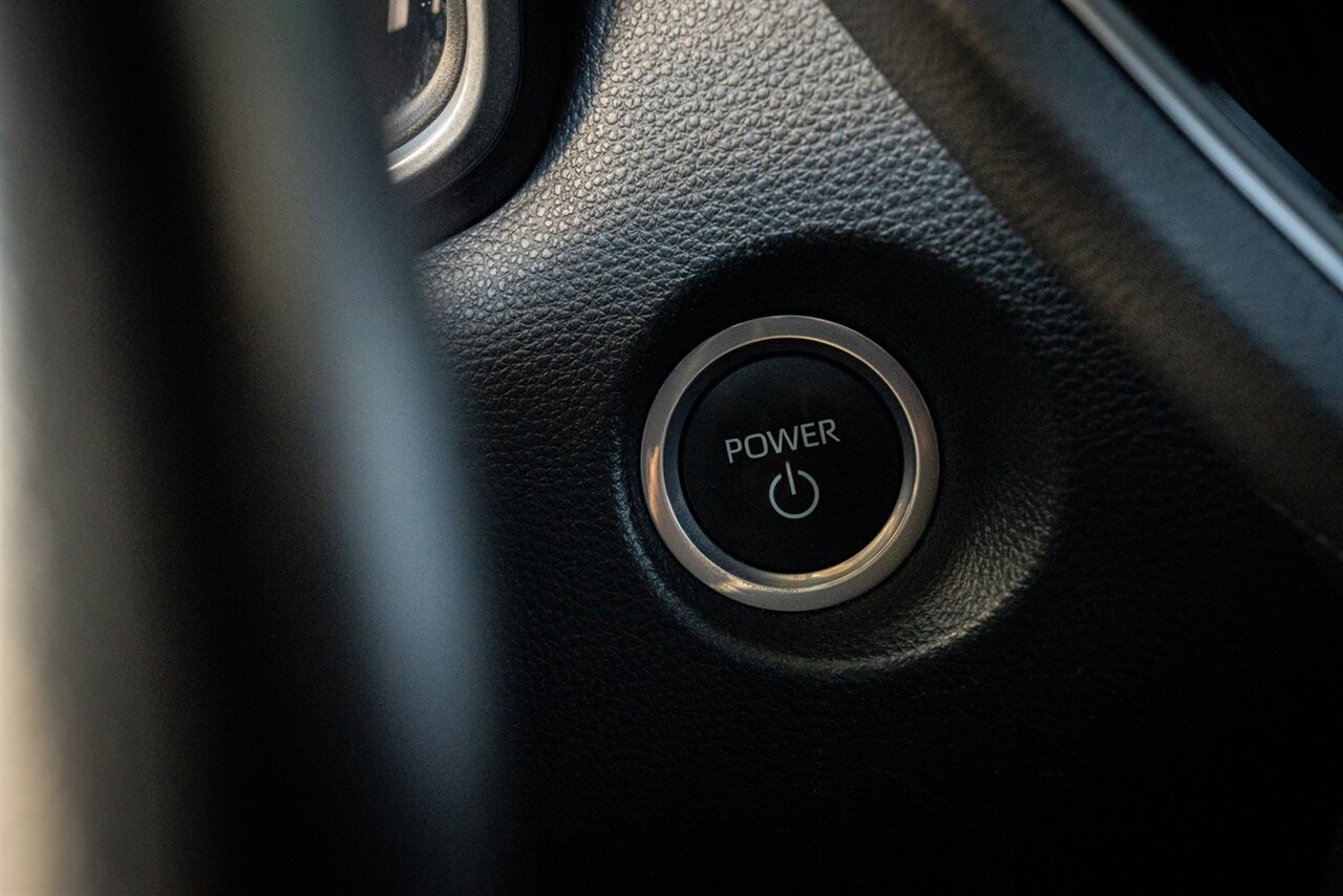 2023 Toyota Corolla Cross Hybrid XSE   - Photo 43 - Renton, WA 98057