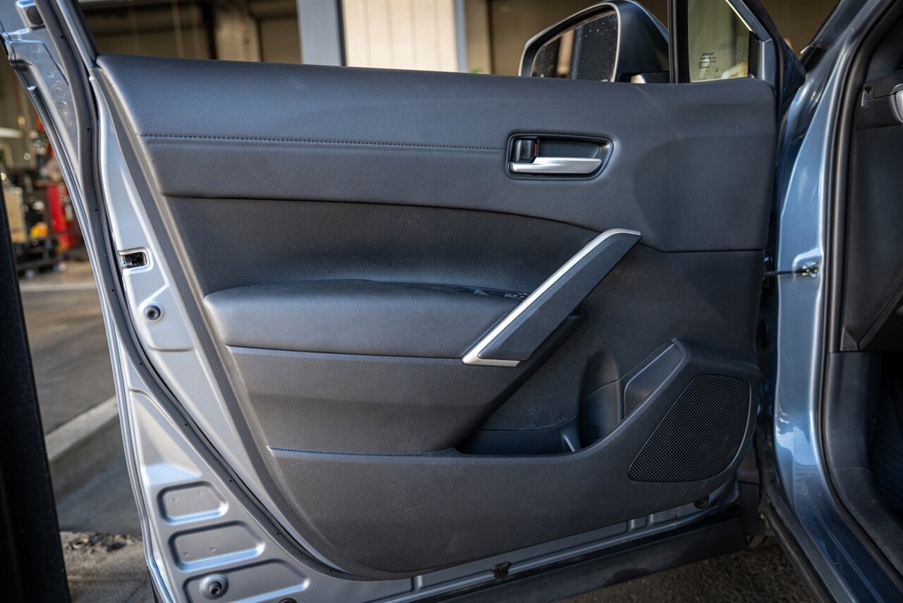 2023 Toyota Corolla Cross Hybrid XSE   - Photo 29 - Renton, WA 98057