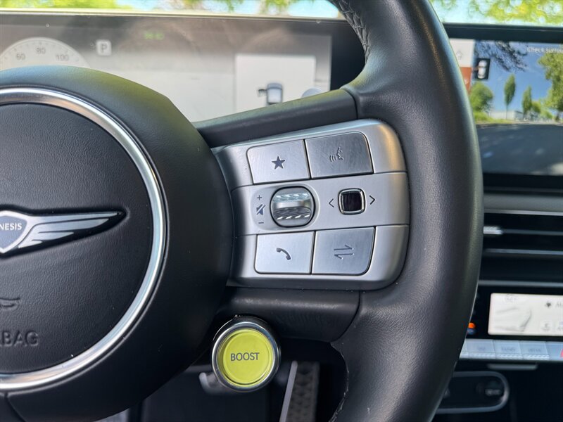 2023 Genesis GV60 Performance   - Photo 10 - Renton, WA 98057