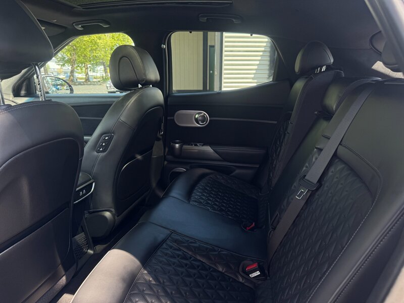 2023 Genesis GV60 Performance   - Photo 17 - Renton, WA 98057