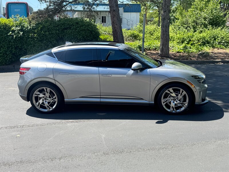 2023 Genesis GV60 Performance   - Photo 4 - Renton, WA 98057