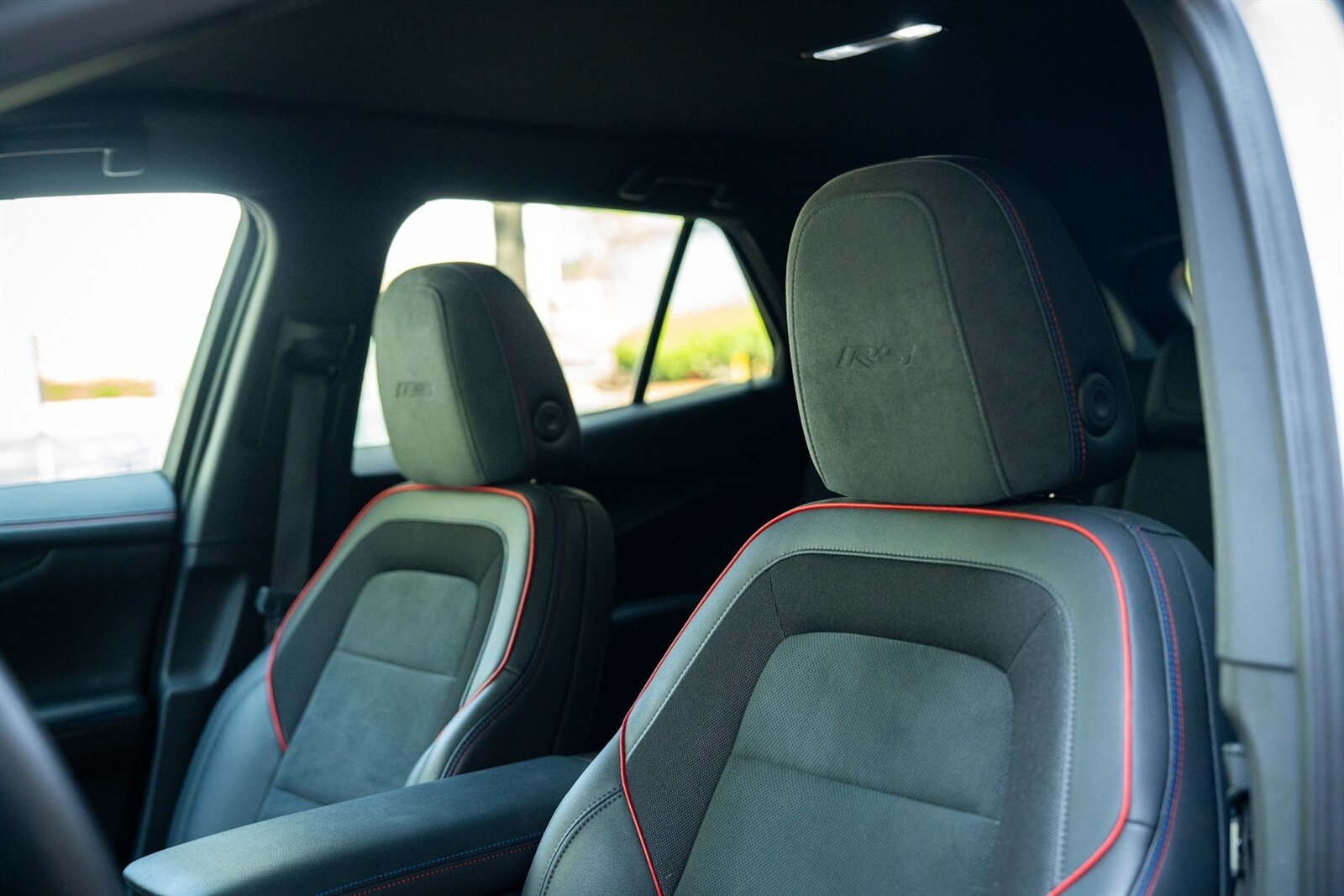 2024 Chevrolet Blazer EV RS   - Photo 31 - Renton, WA 98057