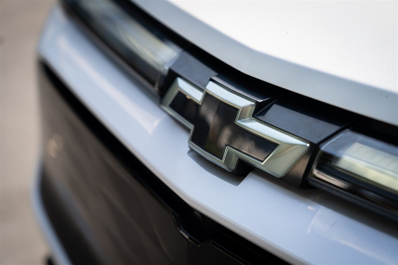 2024 Chevrolet Blazer EV RS   - Photo 3 - Renton, WA 98057