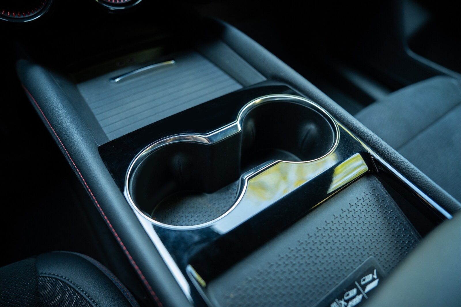 2024 Chevrolet Blazer EV RS   - Photo 53 - Renton, WA 98057